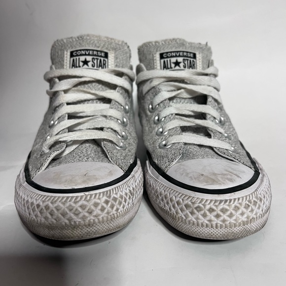 Converse Gray Low Top Chuck Taylors - Picture 5 of 12